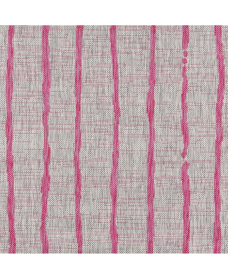 Novogratz Villa Vi-03 Fuschia 7'10" x 10'10" Outdoor Area Rug