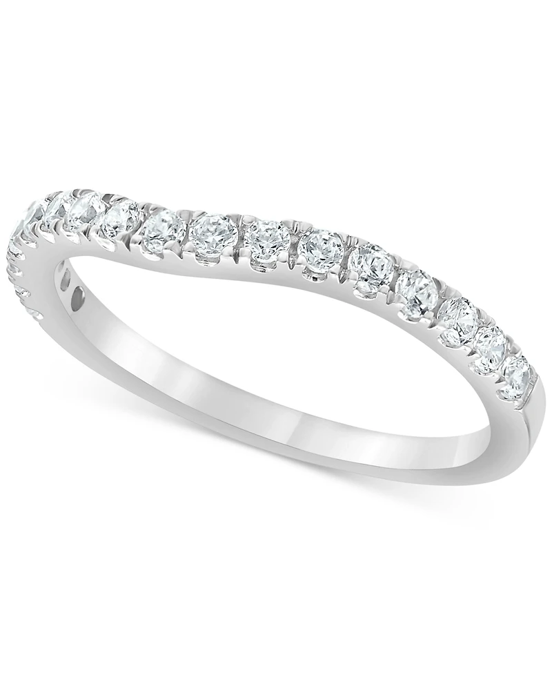 Diamond Halo Bridal Set (3 ct. t.w.) in 14k White or Yellow Gold