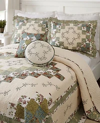Modern Heirloom Olivia Bedspread, King