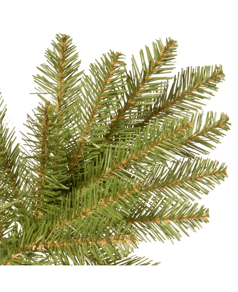 National Tree Company 7.5' Dunhill Fir Hinged Tree with 750 Clear Lights