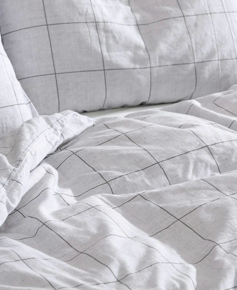 Closeout! Kenneth Cole New York Holden Grid 3 Piece Duvet Cover Set