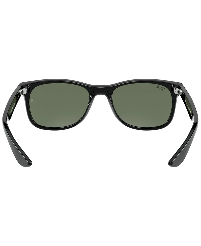 Ray-Ban Jr Kids Disney Unisex Sunglasses, RJ9052S (ages 7-10)
