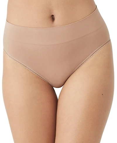 Wacoal Women's Feeling Flexible Hi-Cut Brief Underwear 871332
