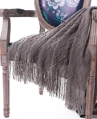 Happycare Textiles Solid Soft Zigzag Lightweight Throw, 60" x 50"