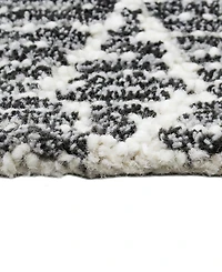 Bashian Veneto CL156 7'6" x 9'6" Area Rug