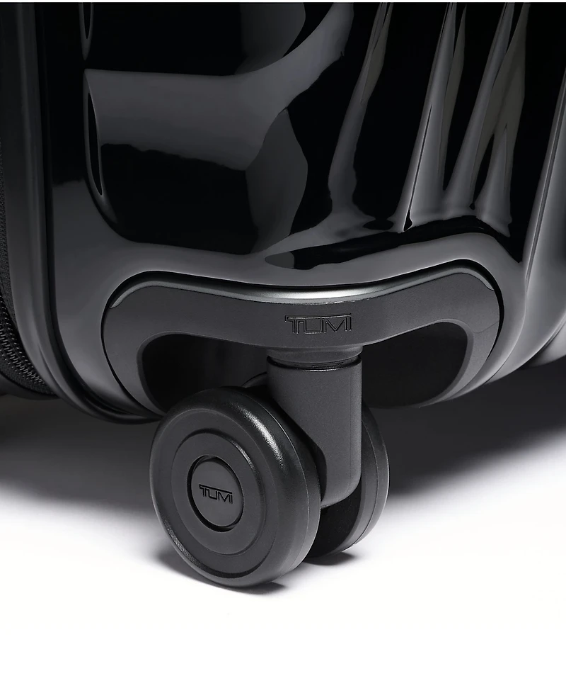 Tumi 19 Degree Short Trip Expandable Carry on