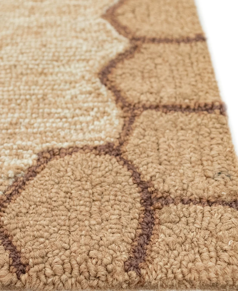 Liora Manne' Frontporch Honeycomb Bee 5' x 7'6" Outdoor Area Rug