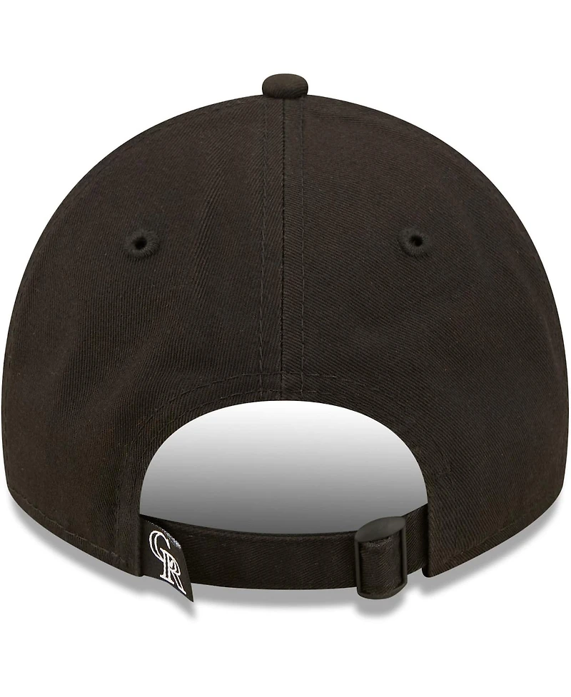 Men's New Era Colorado Rockies Black on Black Core Classic 2.0 9TWENTY Adjustable Hat