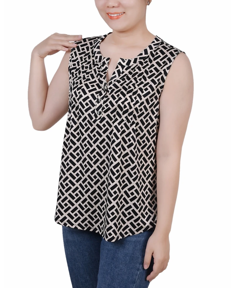 Ny Collection Petite Sleeveless Knit Y-neck Top