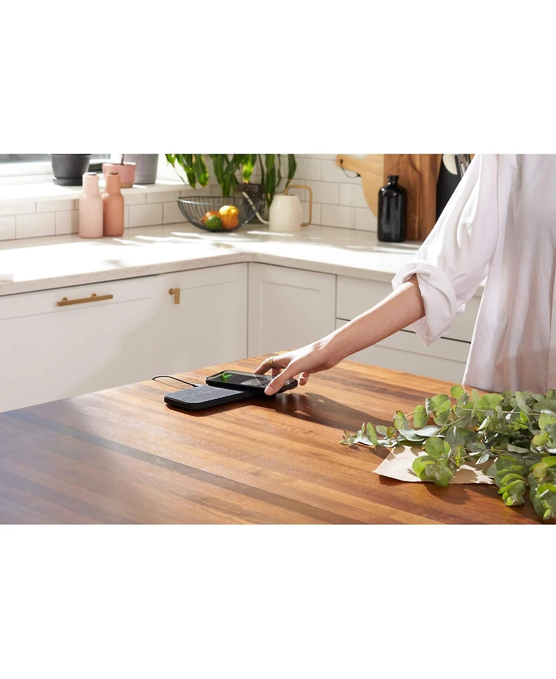 Courant Catch 2: Essentials Wireless Charger