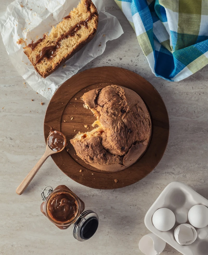 Ofner Panettone Dulce De Leche Cake, 35.27 oz