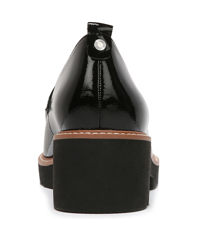 Naturalizer Darry Lug Sole Loafers