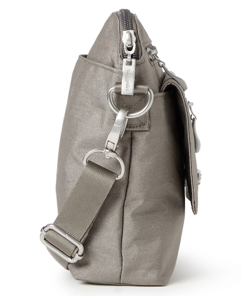 Baggallini Let's Escape Crossbody