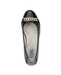 Cliffs by White Mountain Women's Charmed Ballet Flats