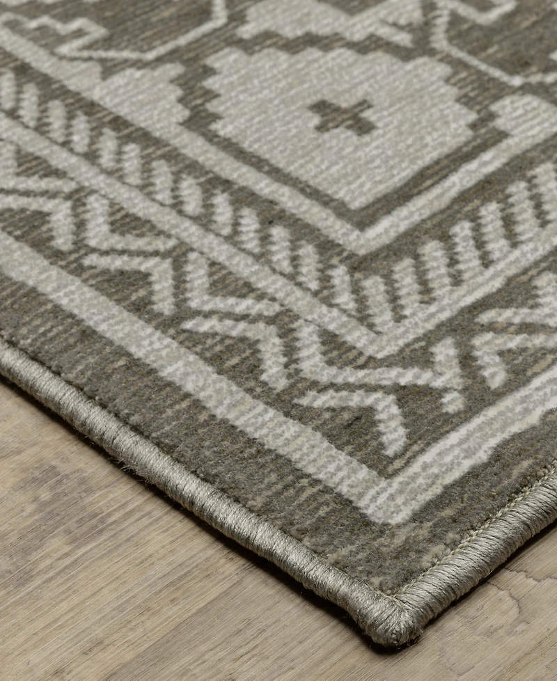 Oriental Weavers Intrigue INT06 3'10" x 5'5" Area Rug