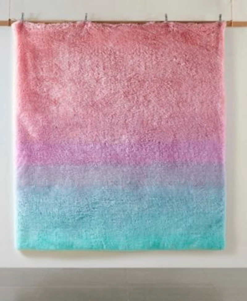 Intelligent Design Primrose Ombre Shaggy Faux Fur Comforter Set