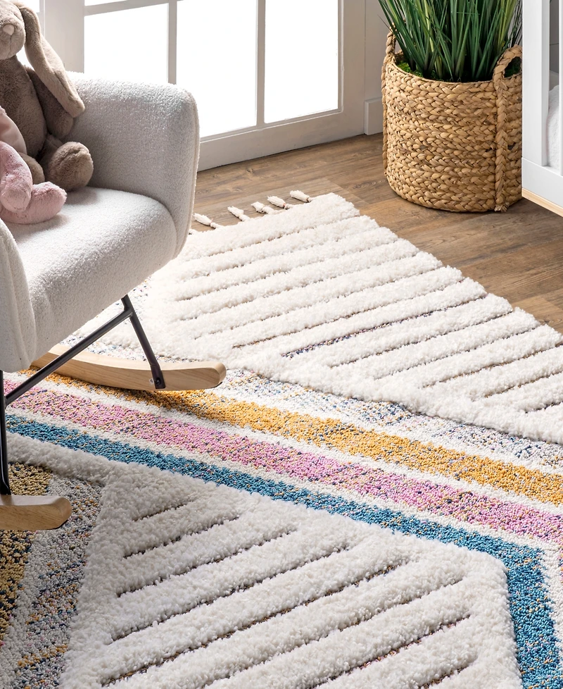 nuLoom Loft Angela High-Low Modern Diamond Tassel 5'3" x 7'6" Area Rug