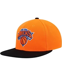 Men's Mitchell & Ness Orange, Black New York Knicks Side Core 2.0 Snapback Hat