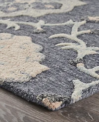 Lr Home Iris Victo-582 5' x 7' Area Rug