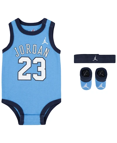 Jordan Baby Boys and Baby Girls Mesh Jersey Gift Box, 3 Piece Set