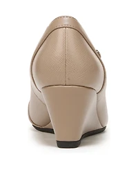 LifeStride Dreams Wedge Pumps