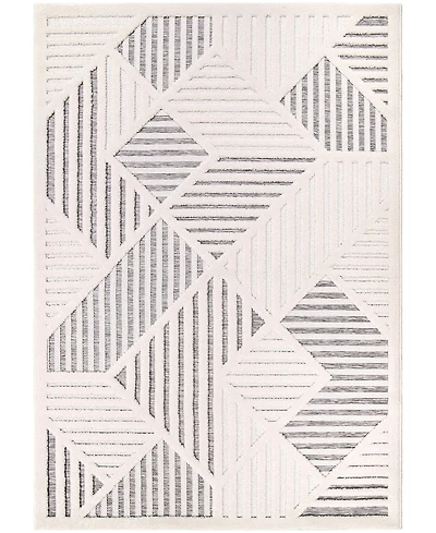 Closeout! Crochet Indoor, Outdoor Glass House 5'3" x 7'6" Area Rug