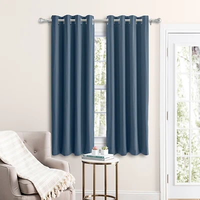 Ricardo Grand Pointe Grommet Panel w/Wand Curtain 54"W x 45"L