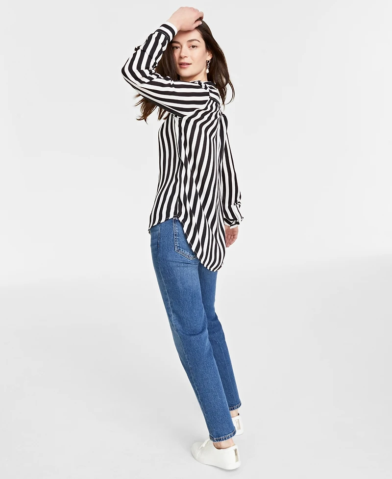 On 34th Women's Button-Front Crepe Shirt