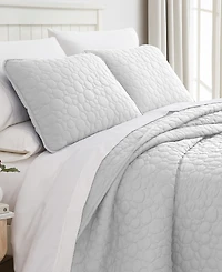 Southshore Fine Linens Pebbles 3-Pc. Quilt Set