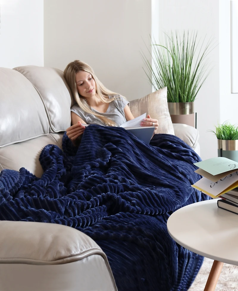 Nestl Cut Plush Lightweight Super Soft Fuzzy Luxury Bed Blanket, Queen