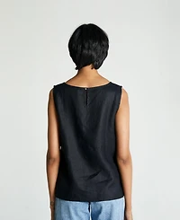 Reistor Women's The Black Business Top