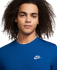 Nike Men's Sportswear Club T-Shirt