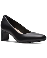 Clarks Women's Kyndall Iris Mid-Heeled Comfort Pumps