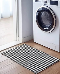 Dalyn Hinton Washable HN1 1'8" x 2'6" Area Rug