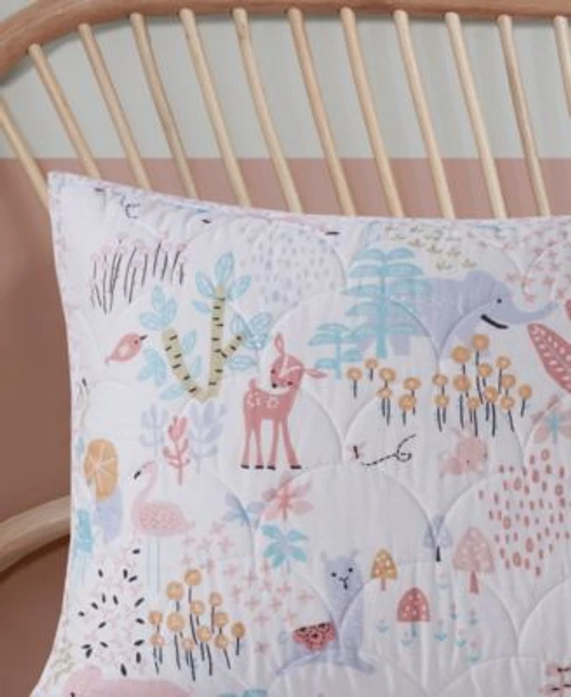 Intelligent Design Iris Woodland Animals Reversible Cotton Quilt Set