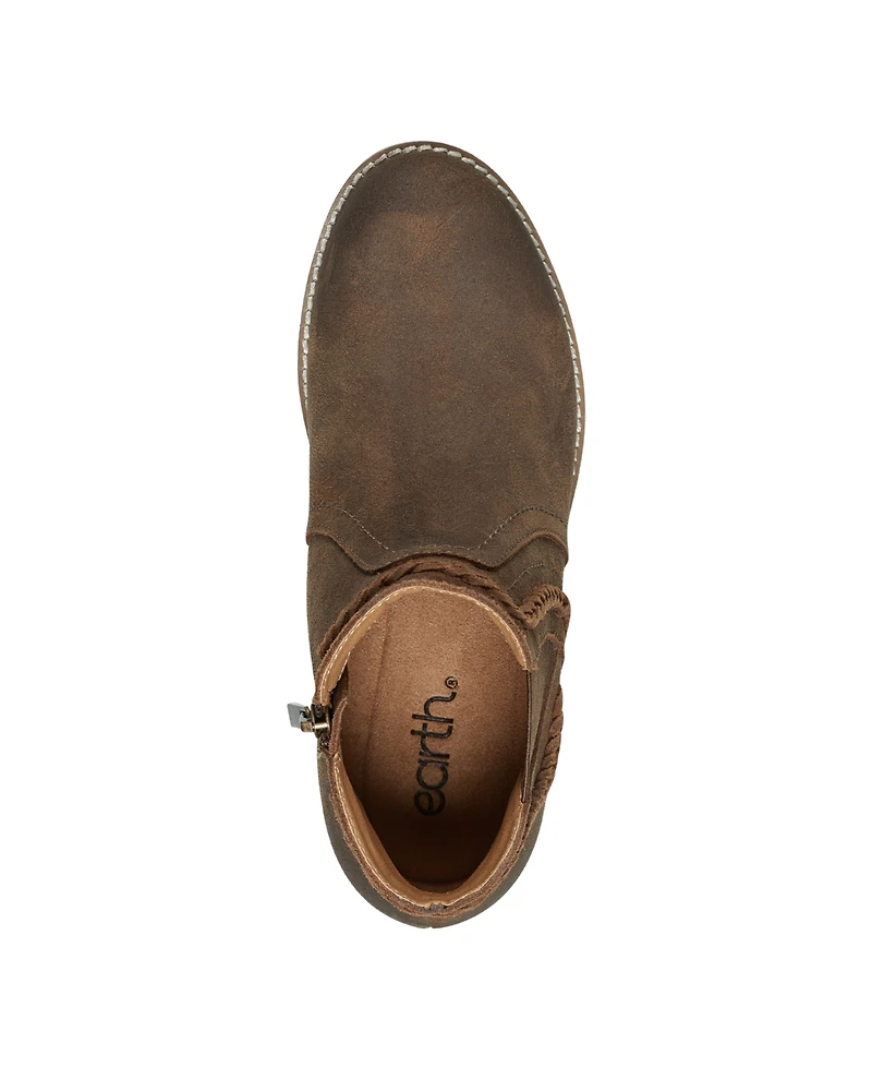 Earth Women's Nika Round Toe Stacked Heel Casual Booties