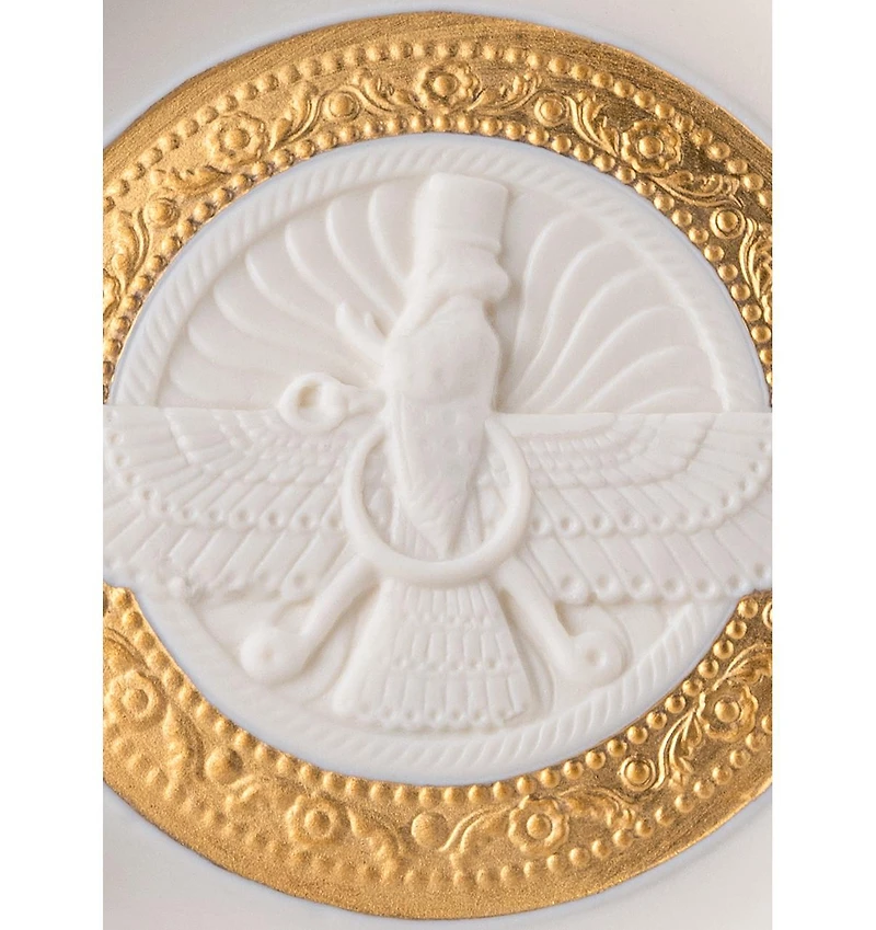 Lladro Asho Farohar Plate