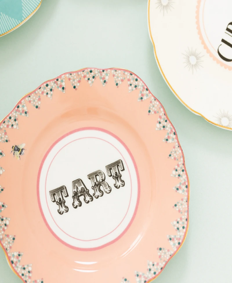 Yvonne Ellen Cheeky Cake Plates, Set of 4