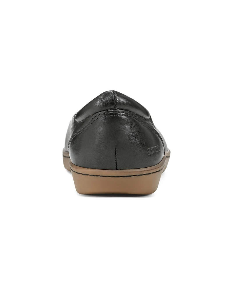 Earth Women's Landen Slip-on Round Toe Casual Ballet Flats