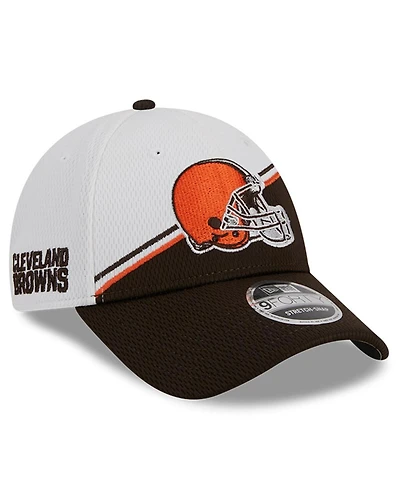 Men's New Era White, Brown Cleveland Browns 2023 Sideline 9FORTY Adjustable Hat