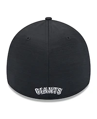 New Era Men's San Francisco Giants 2024 Clubhouse 39THIRTY Flex Fit Hat