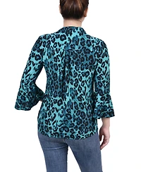 Women's 3/4 Bell Sleeve Pleat Front Y-neck Top