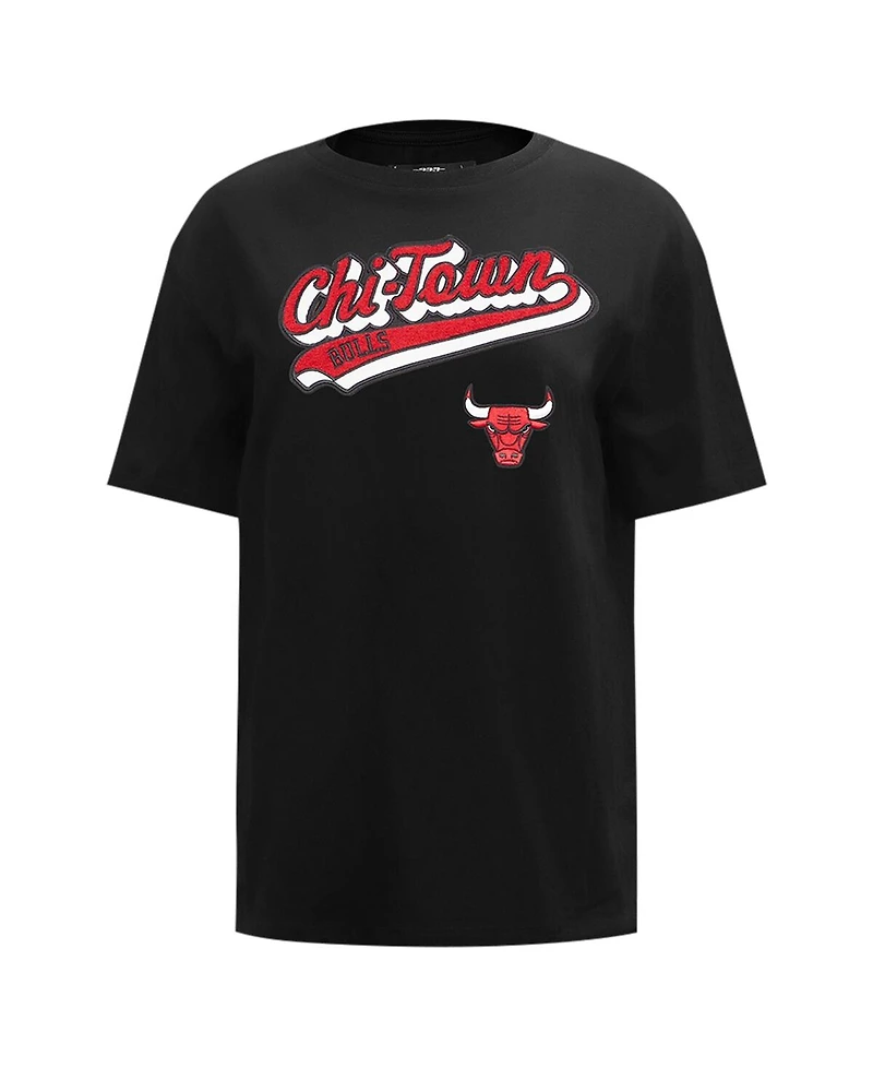 Women's Pro Standard Black Chicago Bulls Script Boyfriend T-shirt
