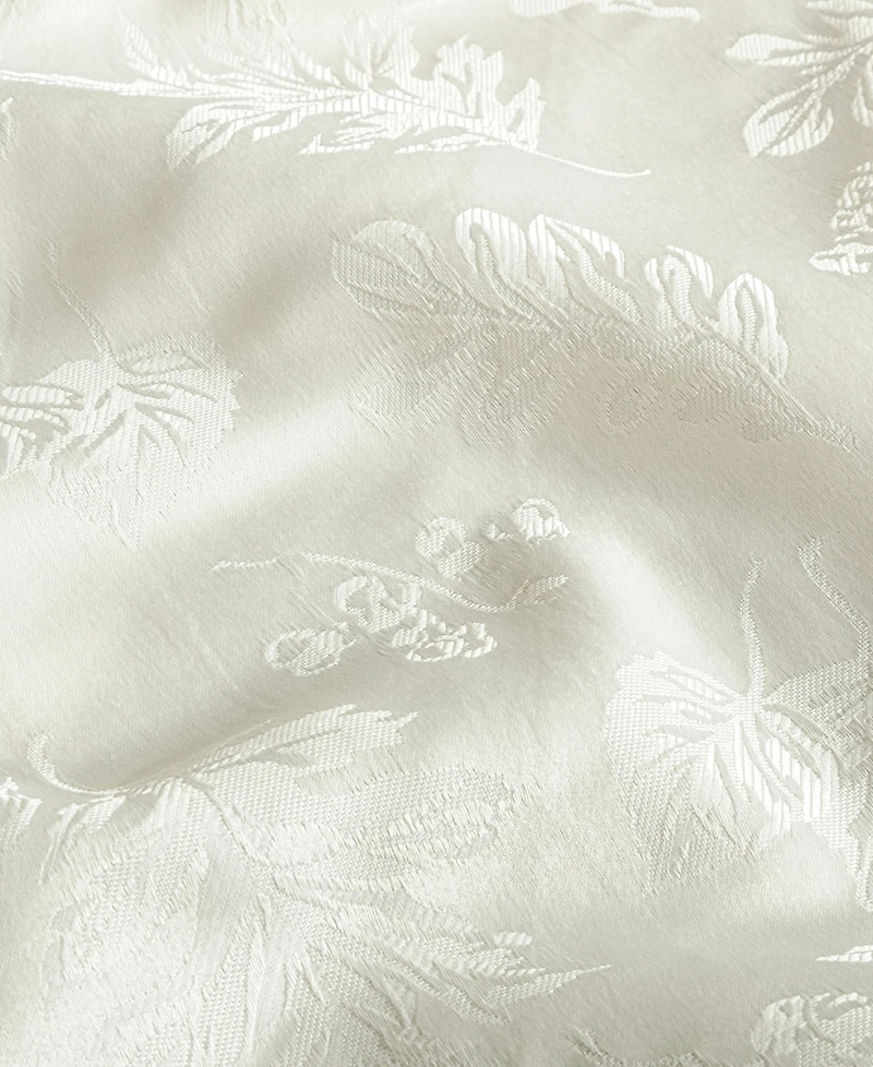 Elrene Elegant Woven Leaves Jacquard Damask Tablecloth