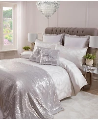 By Caprice Home Harlow Metallic Jacquard Duvet Cover Set With Matching Pillow Cases king