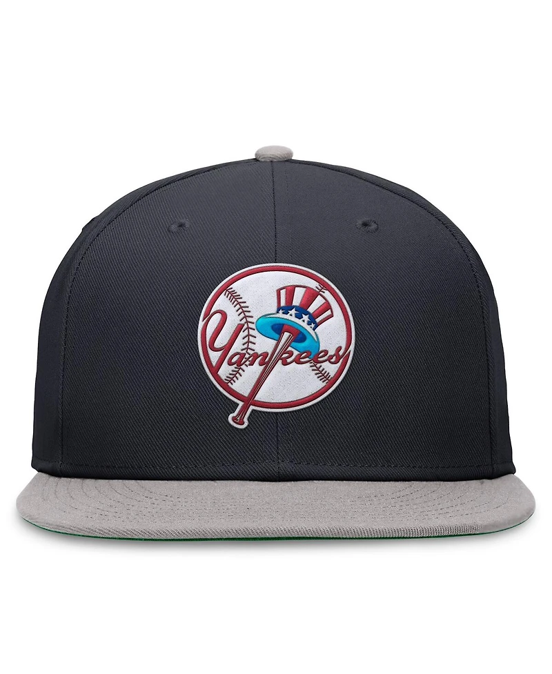 Nike Men's Navy/Gray New York Yankees Rewind Cooperstown True Performance Fitted Hat