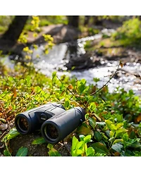 Nikon Prostaff P7 8X42 Binoculars with Harness and Lens Pen Cleaning System