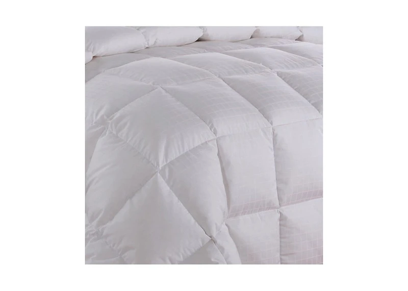 Goose Down Comforter – Light-Medium Fill Weight (Dobby), Full/Queen