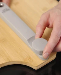 Old Stone x 14 inch Real Pizza Peel with folding handle is moisture resistant and has an easy-glide real peel