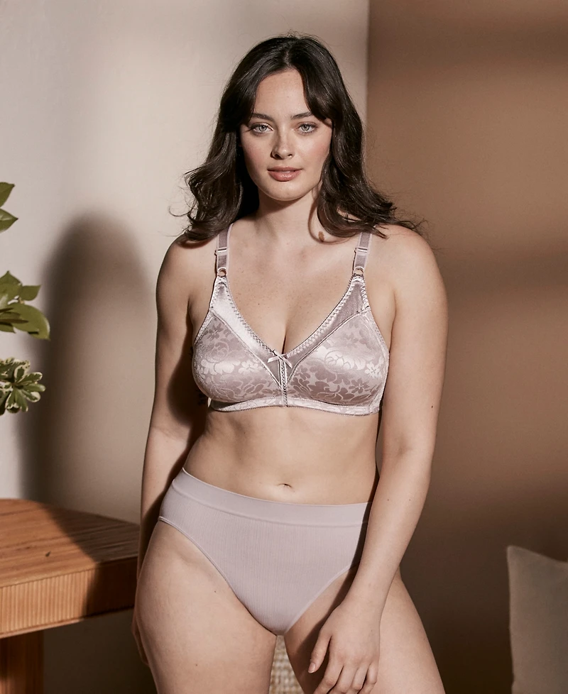 Bali Double Support Spa Closure Wireless Bra 3372